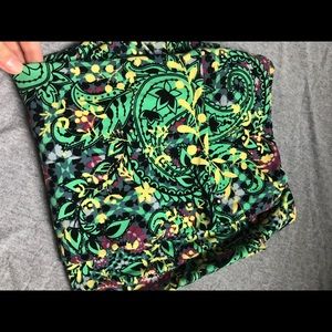 Tc Lularoe leggings